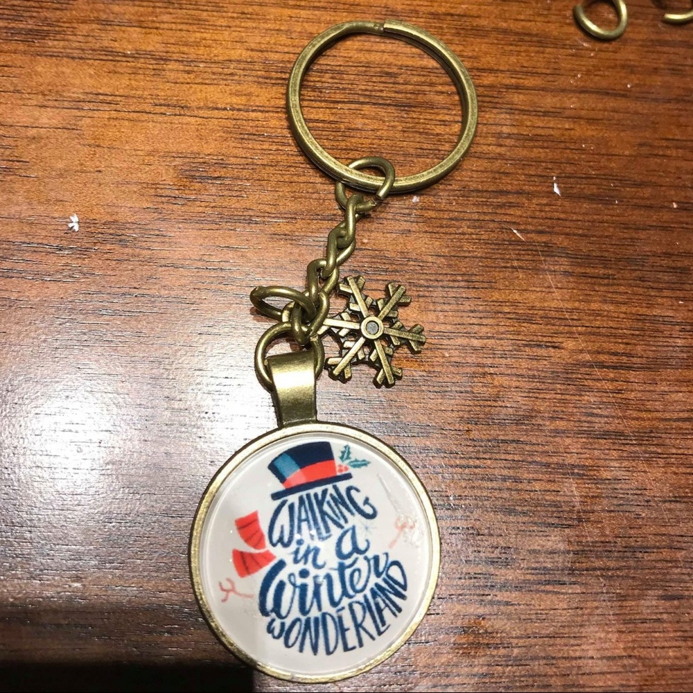Walking in a Winter Wonderland keychain